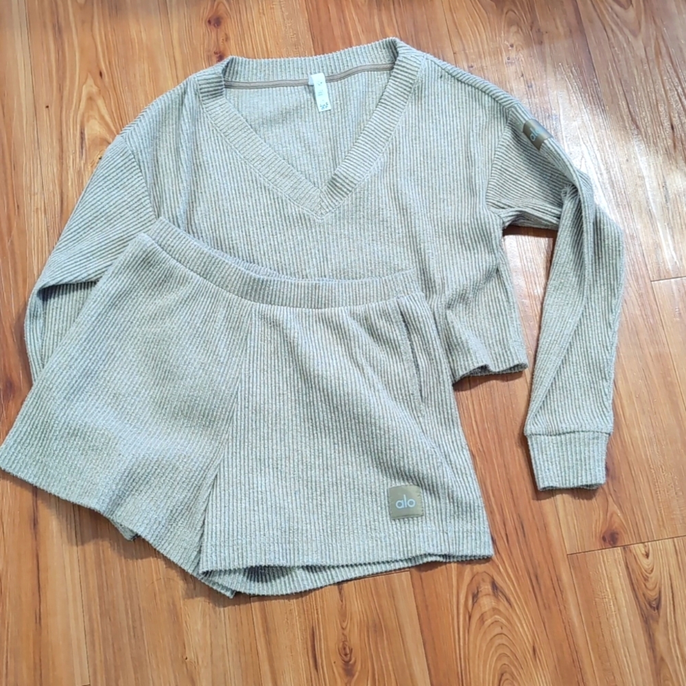 Alo matching set